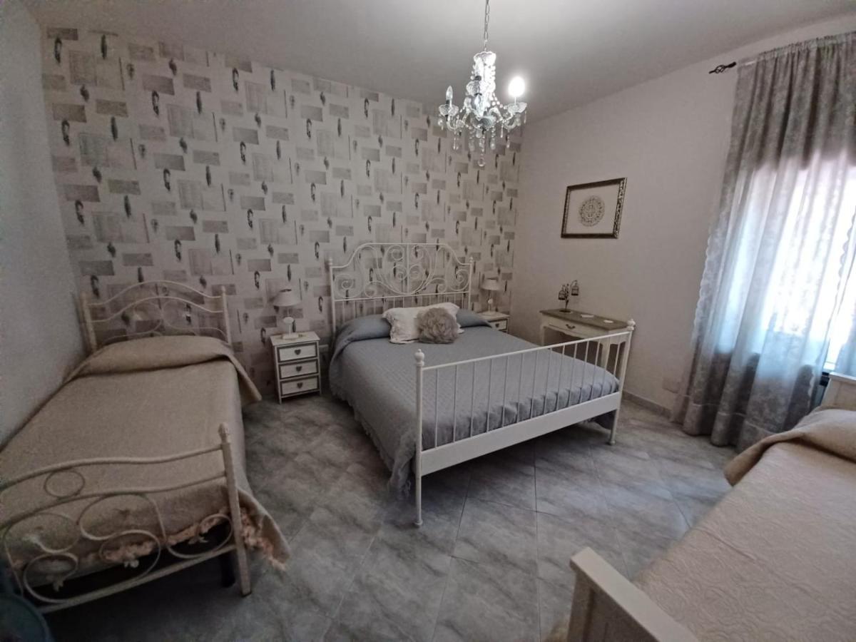 B&B La Corte Delle Vanita Pompei Esterno foto